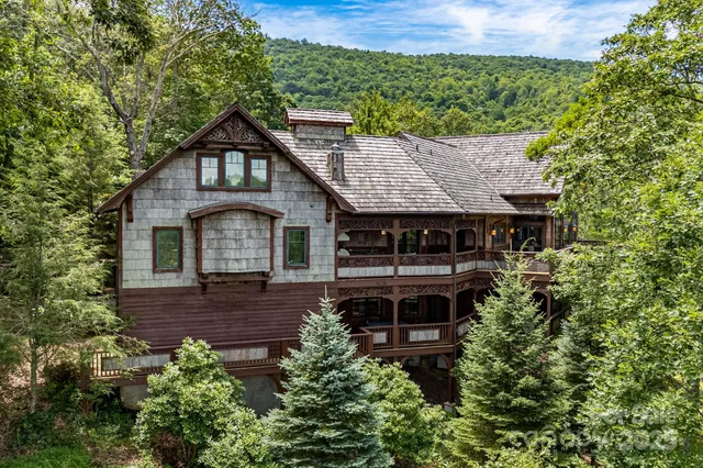 $2,775,000 | 159 Adirondack Drive, Boone, NC 28607