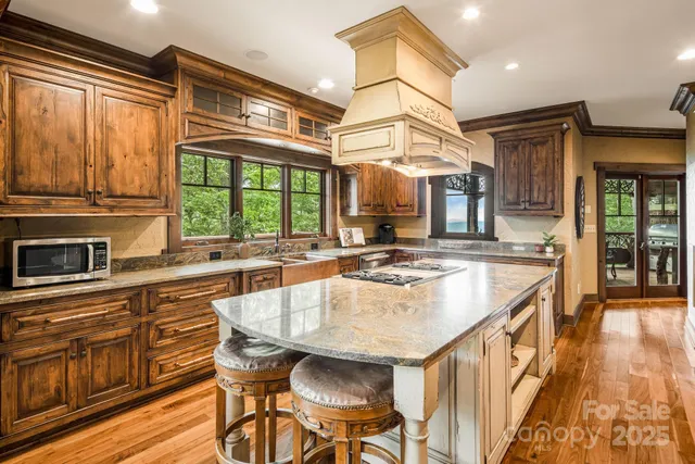 $2,775,000 | 159 Adirondack Drive, Boone, NC 28607