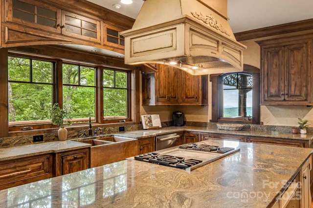 $2,775,000 | 159 Adirondack Drive, Boone, NC 28607