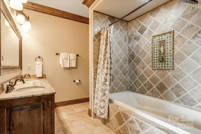 $2,775,000 | 159 Adirondack Drive, Boone, NC 28607