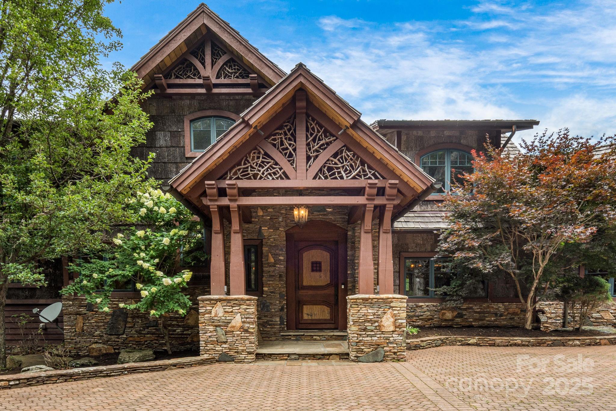 159 Adirondack Drive Boone, NC 28607 - Photo 4 of 48