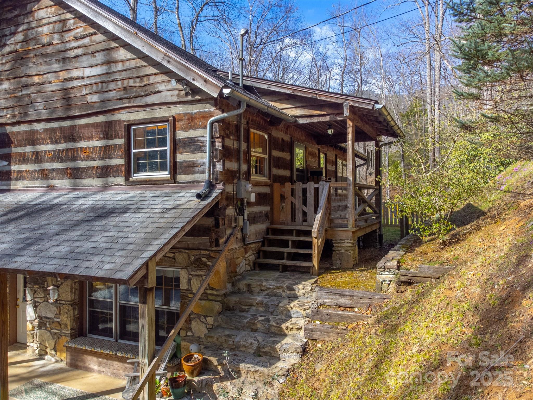 149 Big Oak Springs Road Sylva, NC 28779 - Photo 6 of 48