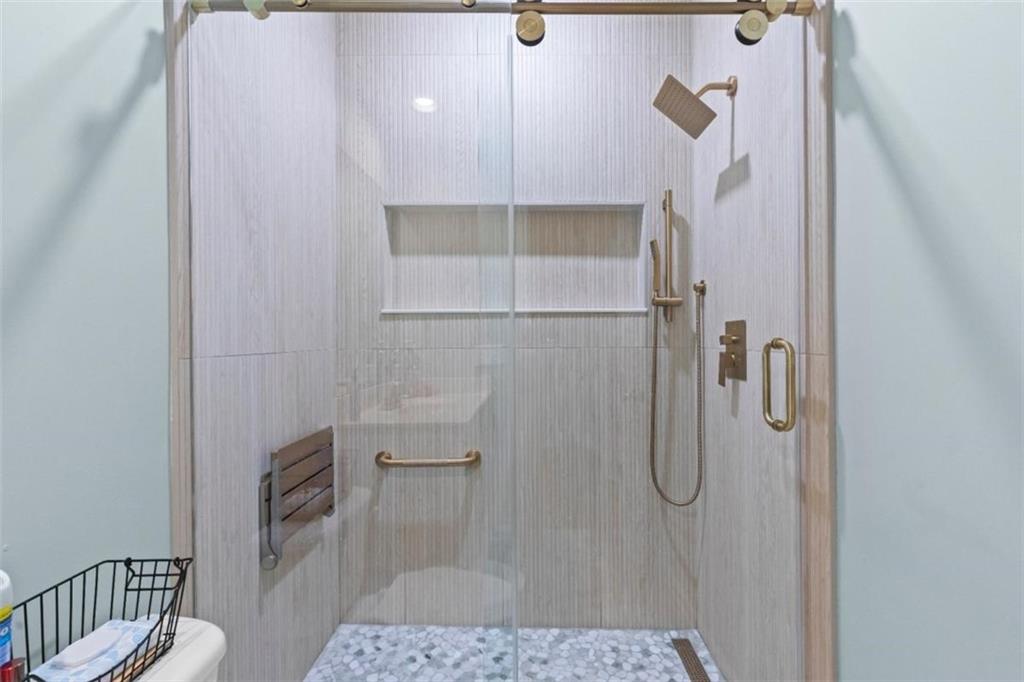 2467 Misty Rose Lane Loganville, GA 30052 - Photo 39 of 52