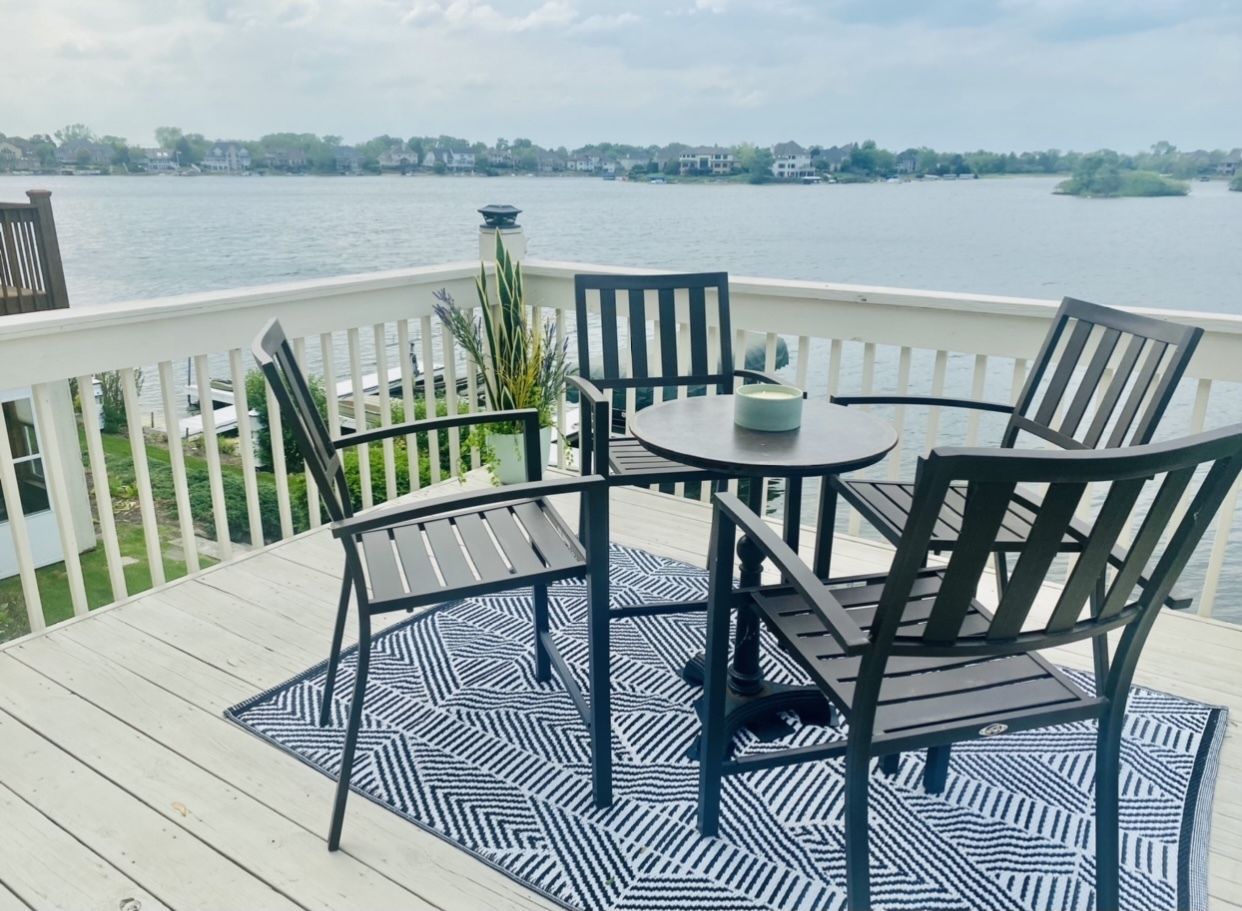 22952 Pilcher Road Plainfield, IL 60544 - Photo 2 of 3 a view of a balcony with furniture