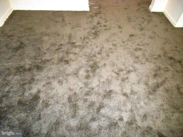 2034 Jasmine Road Dundalk, MD 21222 - Photo 5 of 23 a close up of a wall