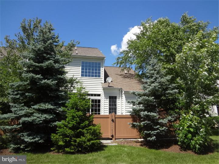 24 Maidenhead Road Princeton, NJ 08540 - Photo 20 of 24 Exterior Back