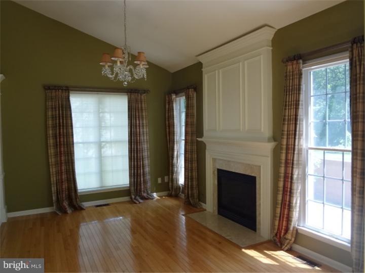 24 Maidenhead Road Princeton, NJ 08540 - Photo 6 of 24 Family Room