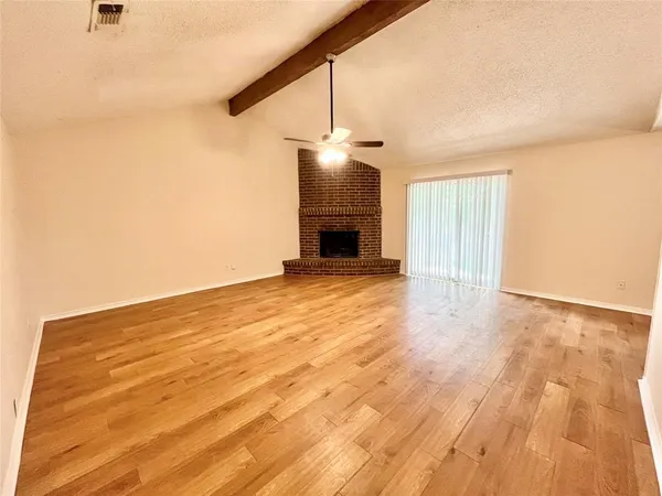 $1,750 | 5701 Willow Elm Drive, Arlington, TX 76017