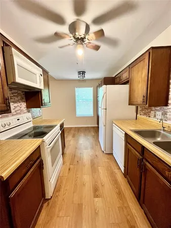 $1,750 | 5701 Willow Elm Drive, Arlington, TX 76017