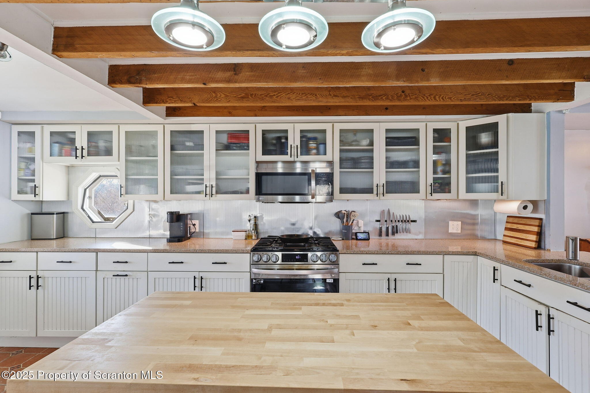 76 Rundall Lane Jermyn, PA 18433 - Photo 11 of 94 15-web-or-mls-76Rundall_Ln11