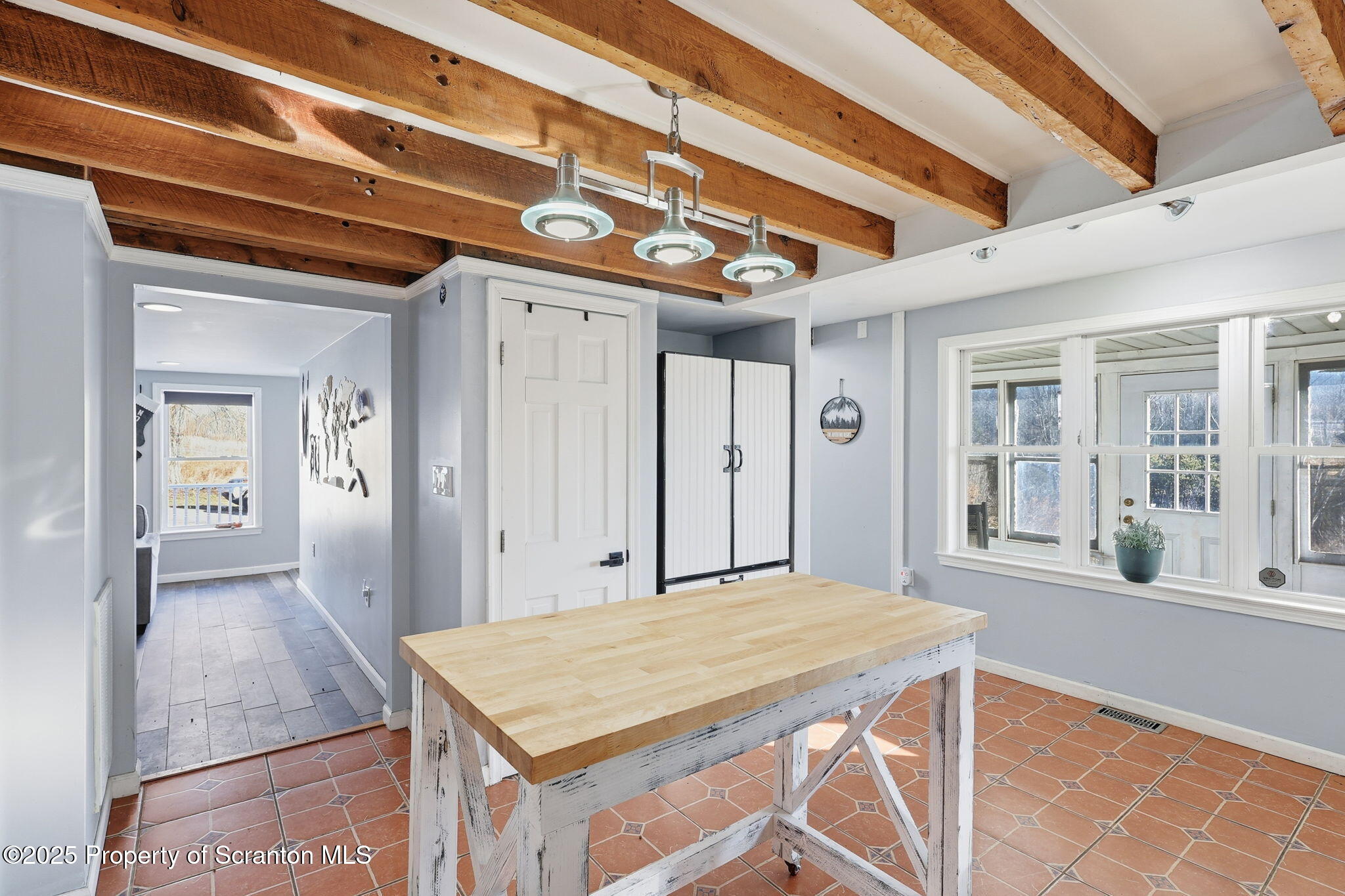 76 Rundall Lane Jermyn, PA 18433 - Photo 14 of 94 18-web-or-mls-76Rundall_Ln13.2