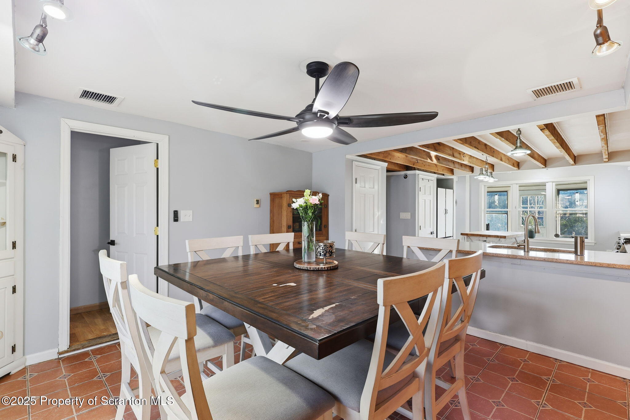 76 Rundall Lane Jermyn, PA 18433 - Photo 19 of 94 23-web-or-mls-76Rundall_Ln17