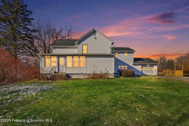 $459,000 | 76 Rundall Lane, Jermyn, PA 18433