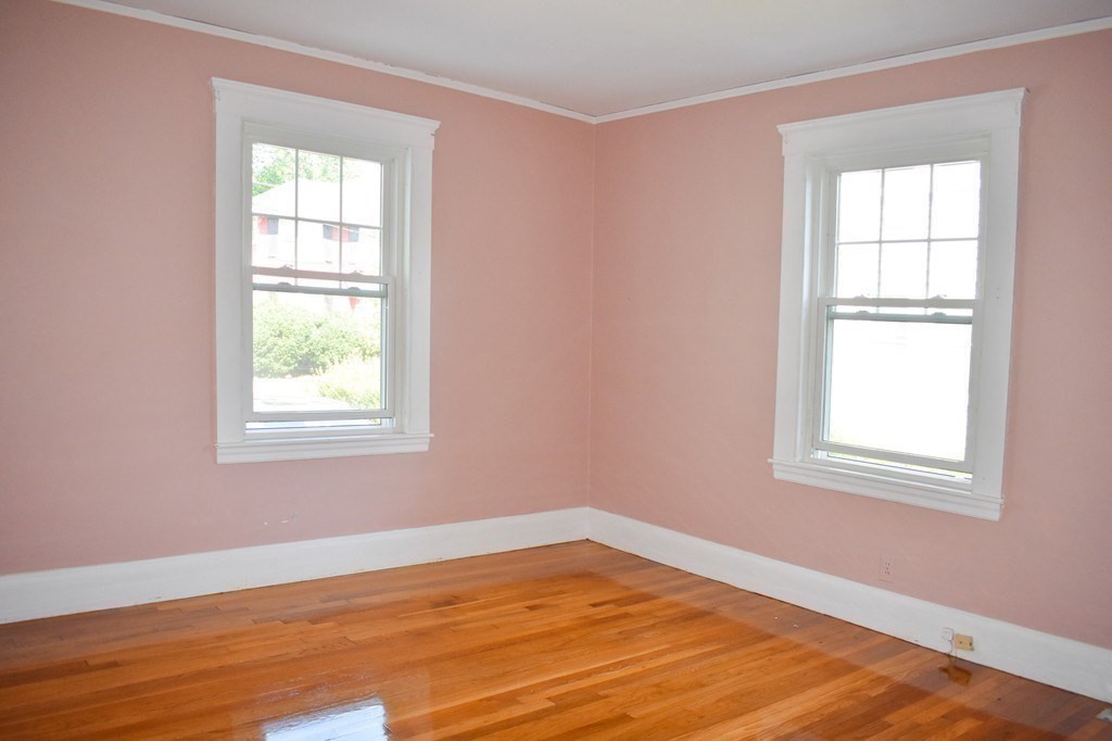 26 Harvard Road, Unit 1 Belmont, MA 02478 - Photo 8 of 10