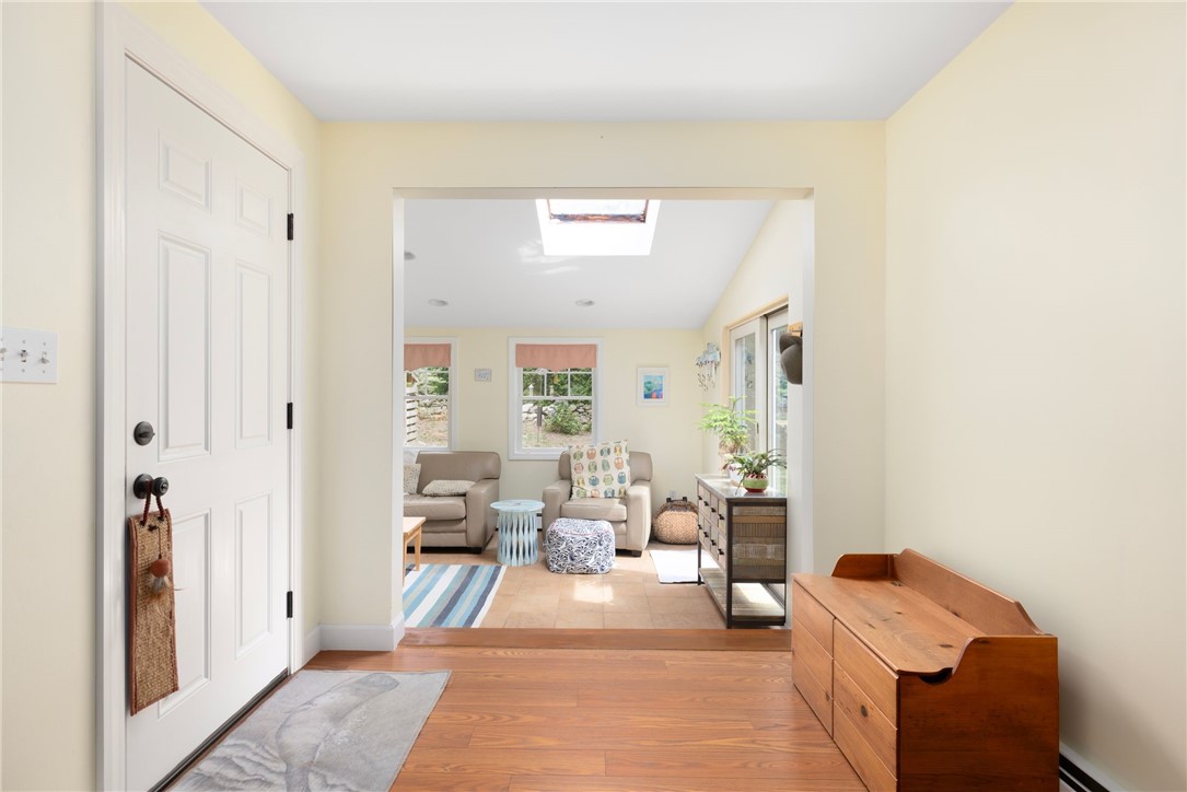 20 Harrington Avenue Portsmouth, RI 02871 - Photo 22 of 50