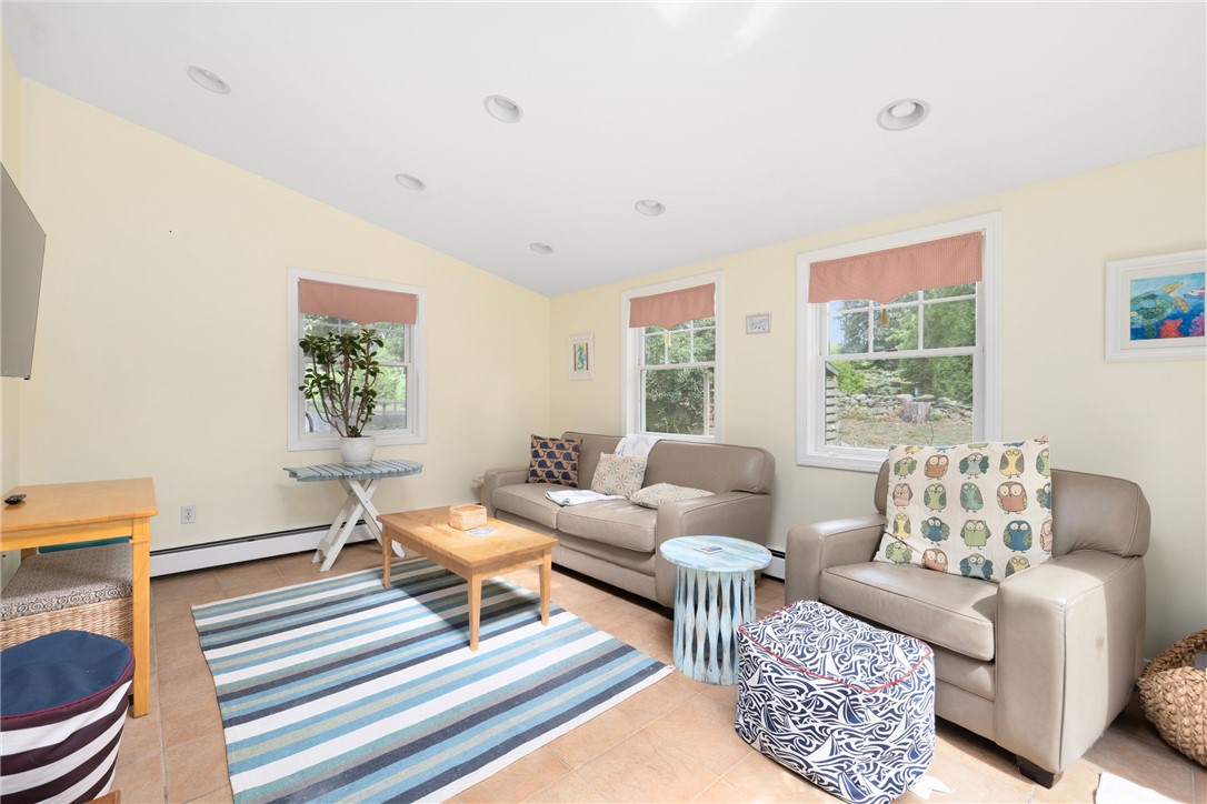 20 Harrington Avenue Portsmouth, RI 02871 - Photo 23 of 50