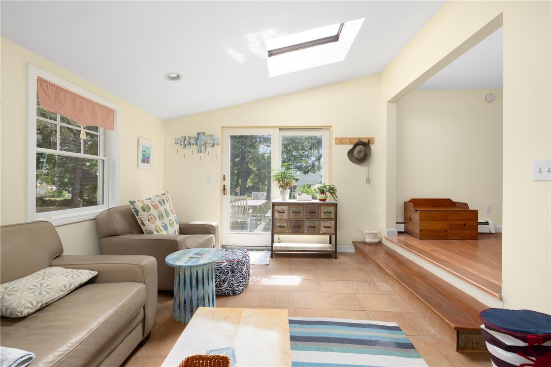 20 Harrington Avenue Portsmouth, RI 02871 - Photo 25 of 50