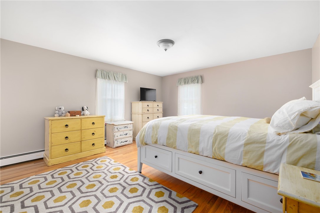 20 Harrington Avenue Portsmouth, RI 02871 - Photo 36 of 50