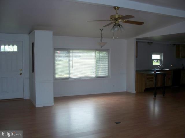 208 St Johns Road Littlestown, PA 17340 - Photo 7 of 36