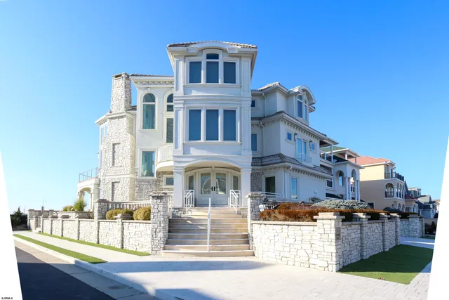 $20,000 | 32 Ocean Drive West, Brigantine, NJ 08203