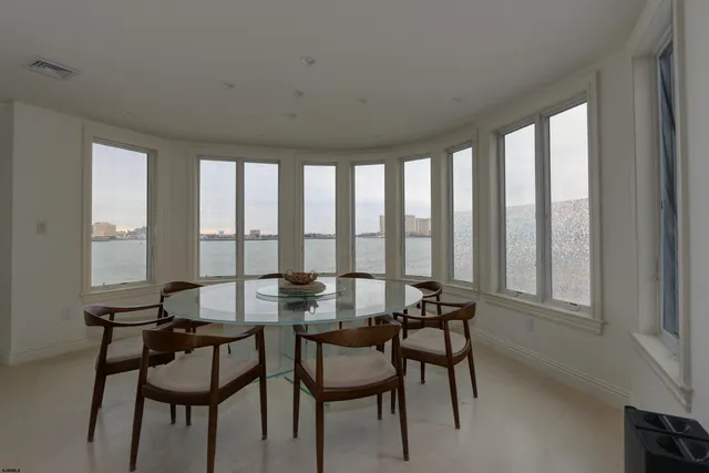 $20,000 | 32 Ocean Drive West, Brigantine, NJ 08203