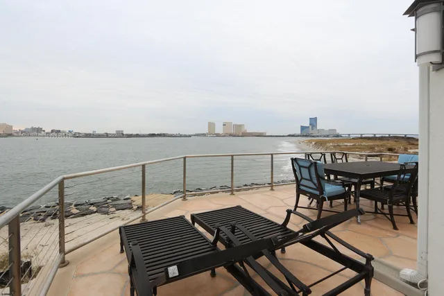 $20,000 | 32 Ocean Drive West, Brigantine, NJ 08203