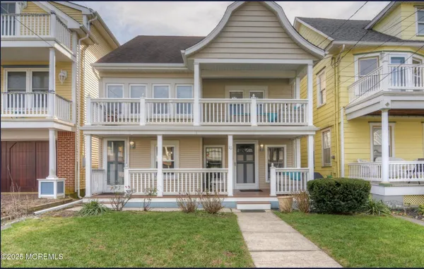 $2,150 | 10 Seaview Avenue, Unit 1, Ocean Grove, NJ 07756