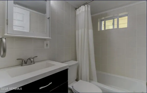 $2,150 | 10 Seaview Avenue, Unit 1, Ocean Grove, NJ 07756