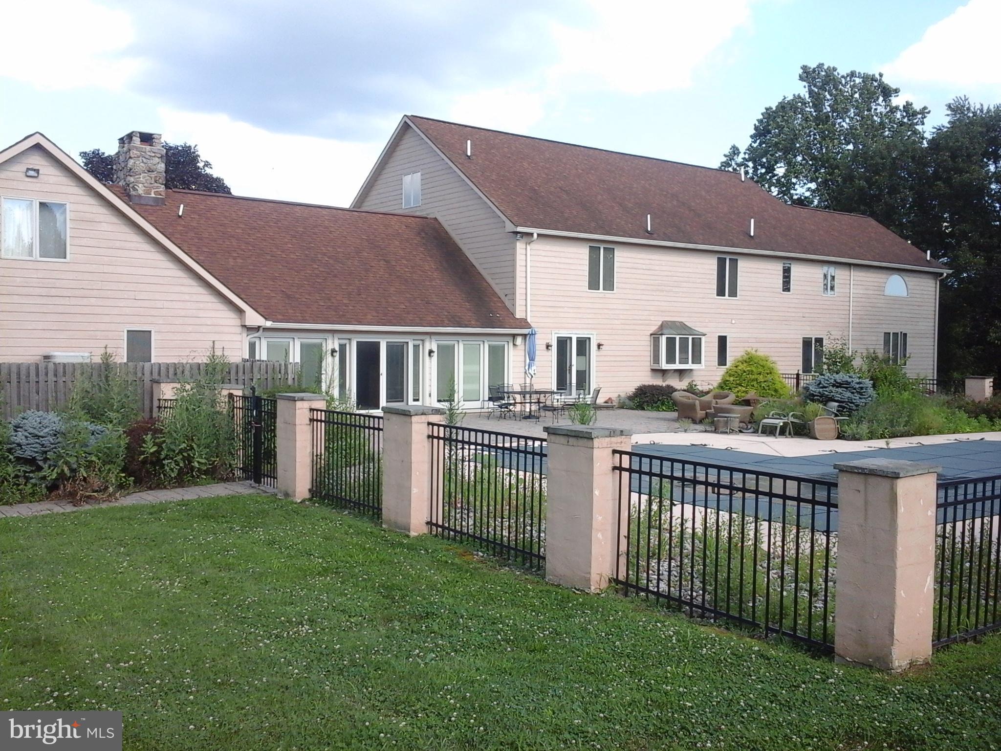 1065 South Caln Road Coatesville, PA 19320 - Photo 1 of 37 Gallery Image 1