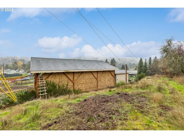 $169,900 | 55308 Southwest Lovegren Drive, Gaston, OR 97119