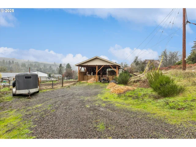 $169,900 | 55308 Southwest Lovegren Drive, Gaston, OR 97119