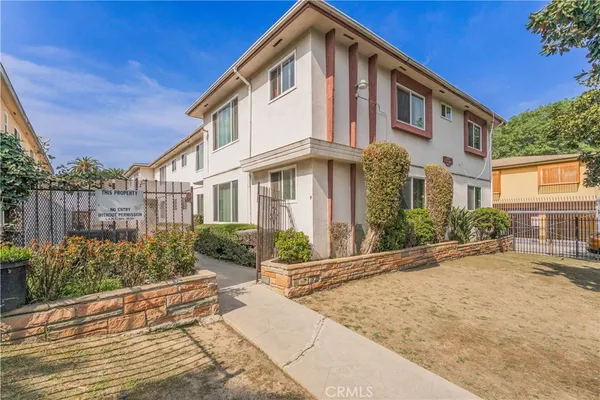 $1,400,000 | 4017 Gelber Place, Los Angeles, CA 90008