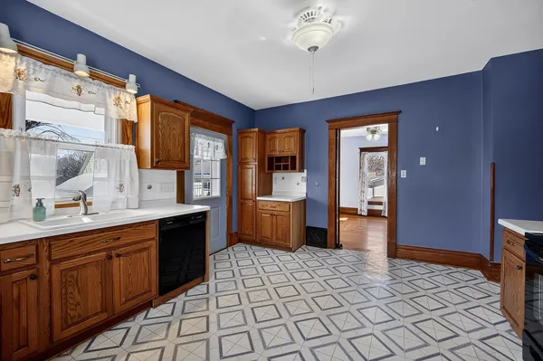 $239,000 | 2420 12th Street, Monroe, WI 53566