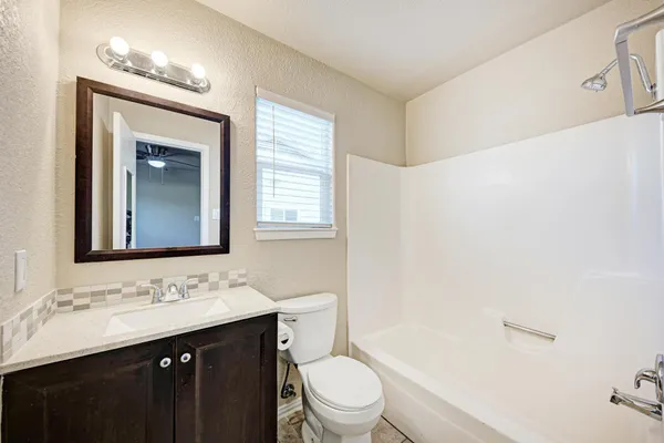 $1,800 | 1502 Sagebrush Drive, Round Rock, TX 78681