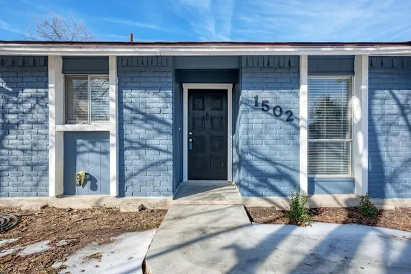 $1,800 | 1502 Sagebrush Drive, Round Rock, TX 78681