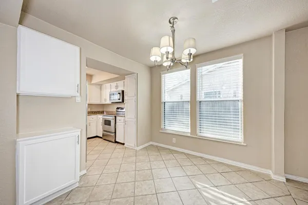 $1,800 | 1502 Sagebrush Drive, Round Rock, TX 78681