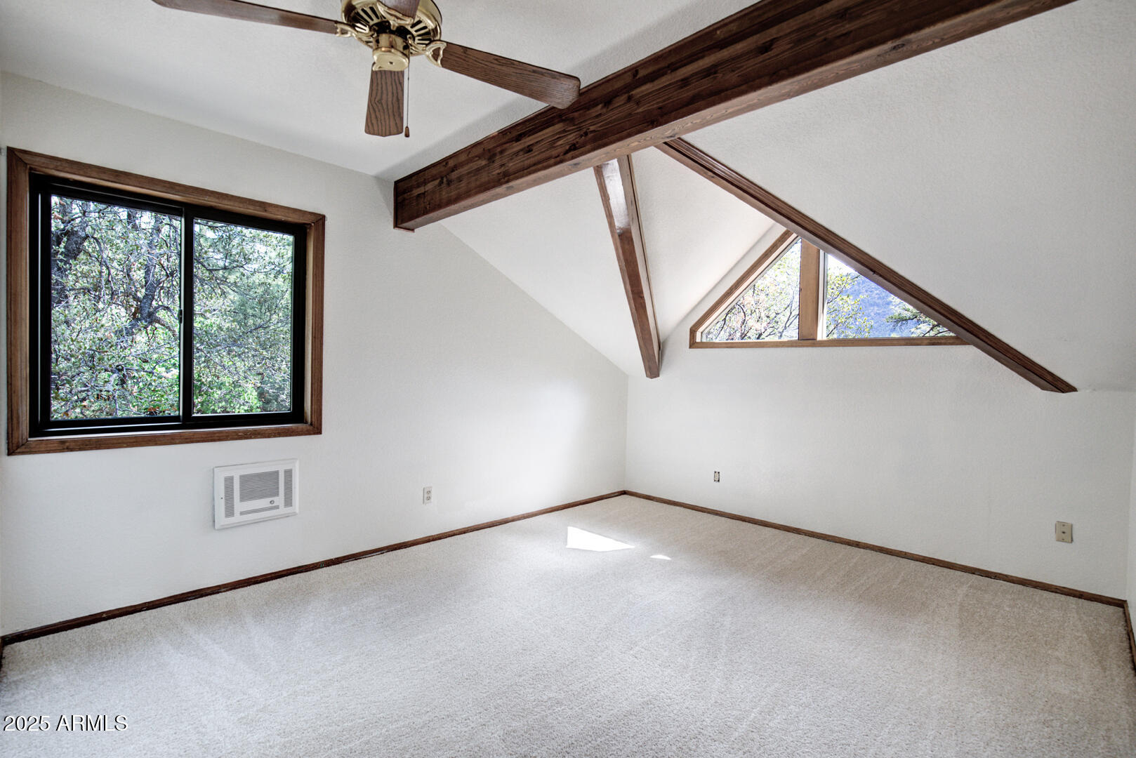 5115 Monte Vista Pine, AZ 85544 - Photo 23 of 35 a view of an empty room with a window