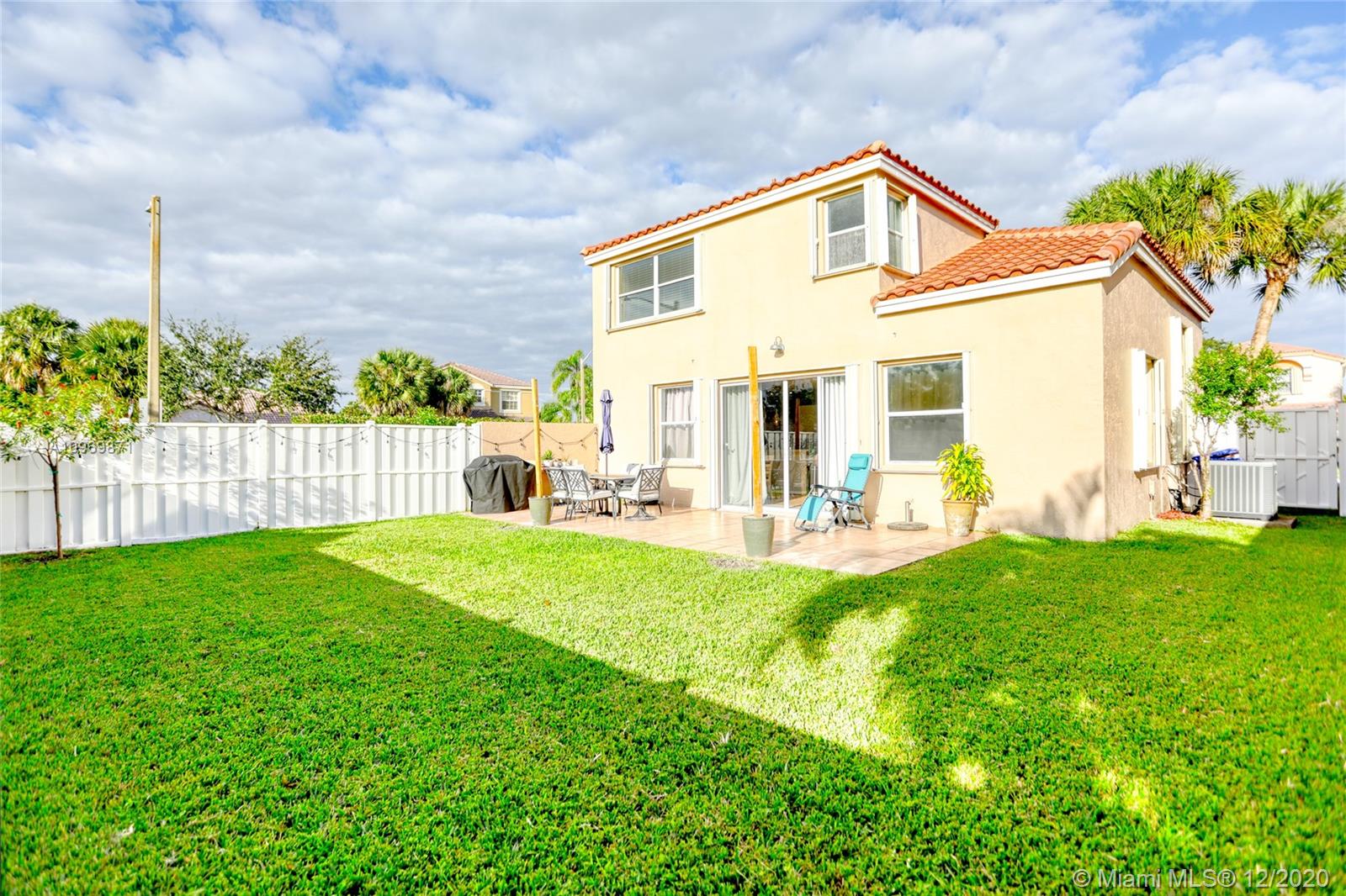 15698 Northwest 12th Road Pembroke Pines, FL 33028 - Photo 36 of 39
