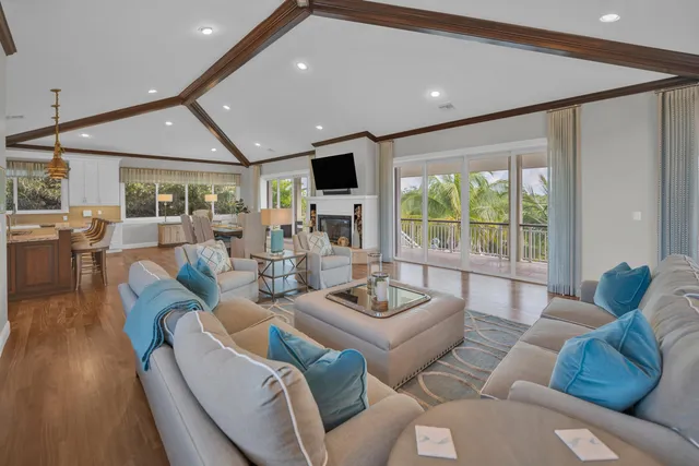 $6,500,000 | 430 Palm Drive, Islamorada, FL 33036