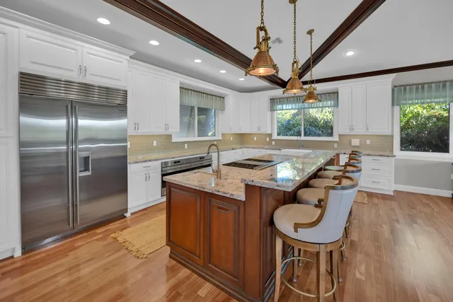 $6,500,000 | 430 Palm Drive, Islamorada, FL 33036