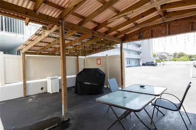 $1,900 | 3700 South Atlantic Avenue, Unit 414, New Smyrna Beach, FL 32169