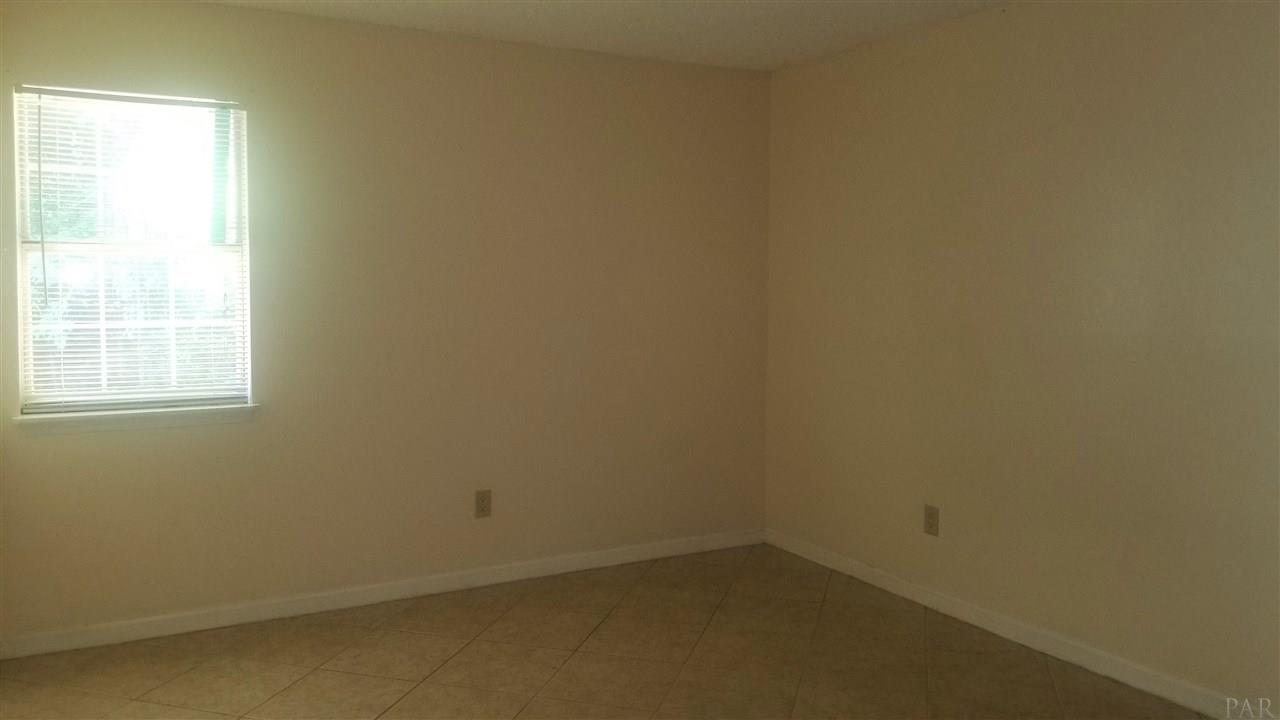 8280 Kause Road Pensacola, FL 32506 - Photo 13 of 20 Gallery Image 13
