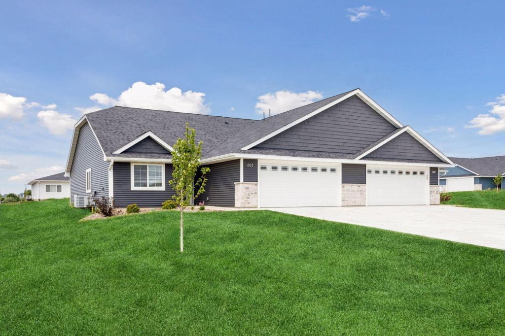 605 Field Point Street Roberts, WI 54023 - Photo 1 of 1 Gallery Image 1