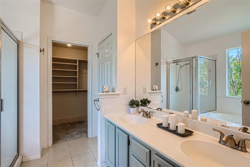 13431 Athens Trail Austin, TX 78729 - Photo 17 of 34