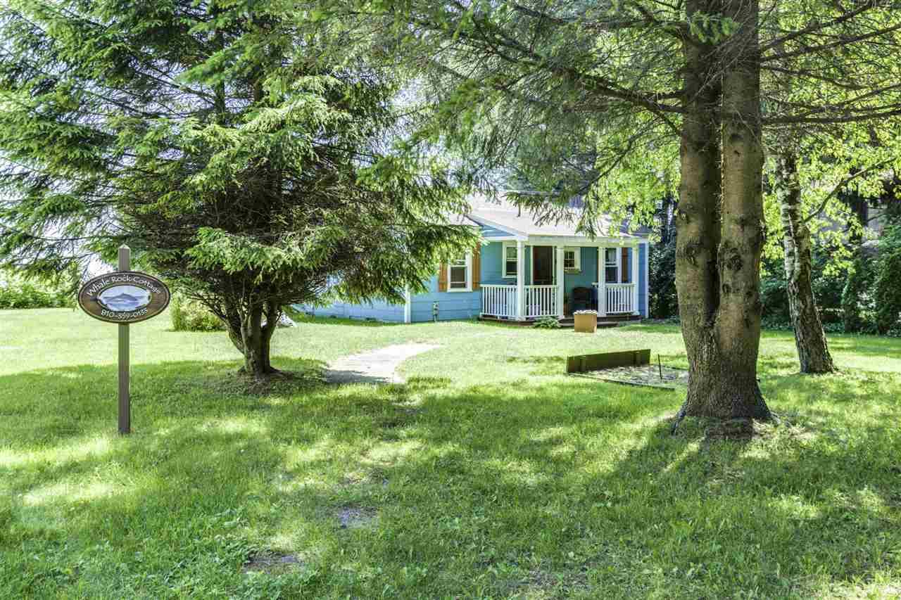 4489 Lakeshore Road Lexington, MI 48450 - Photo 26 of 38