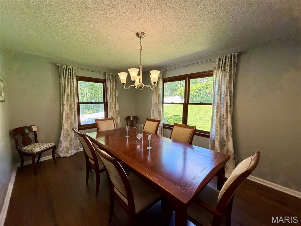4 El Rancho Drive Hannibal, MO 63401 - Photo 14 of 43