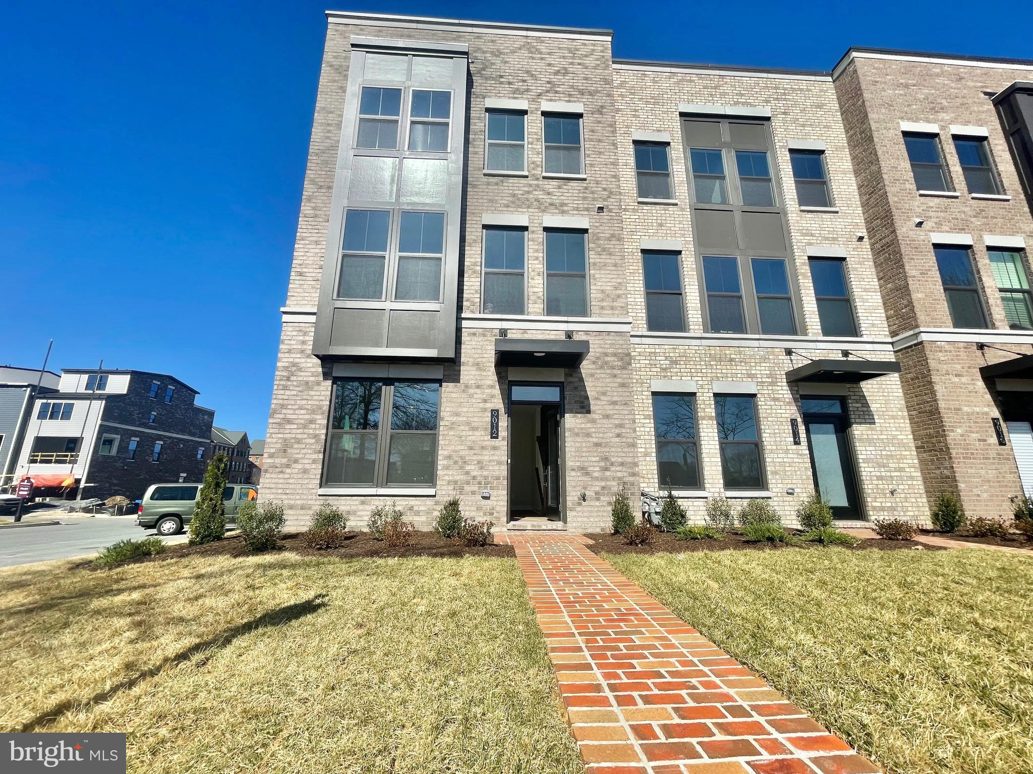 9012 Amelung Street Urbana, MD 21704 - Photo 3 of 43