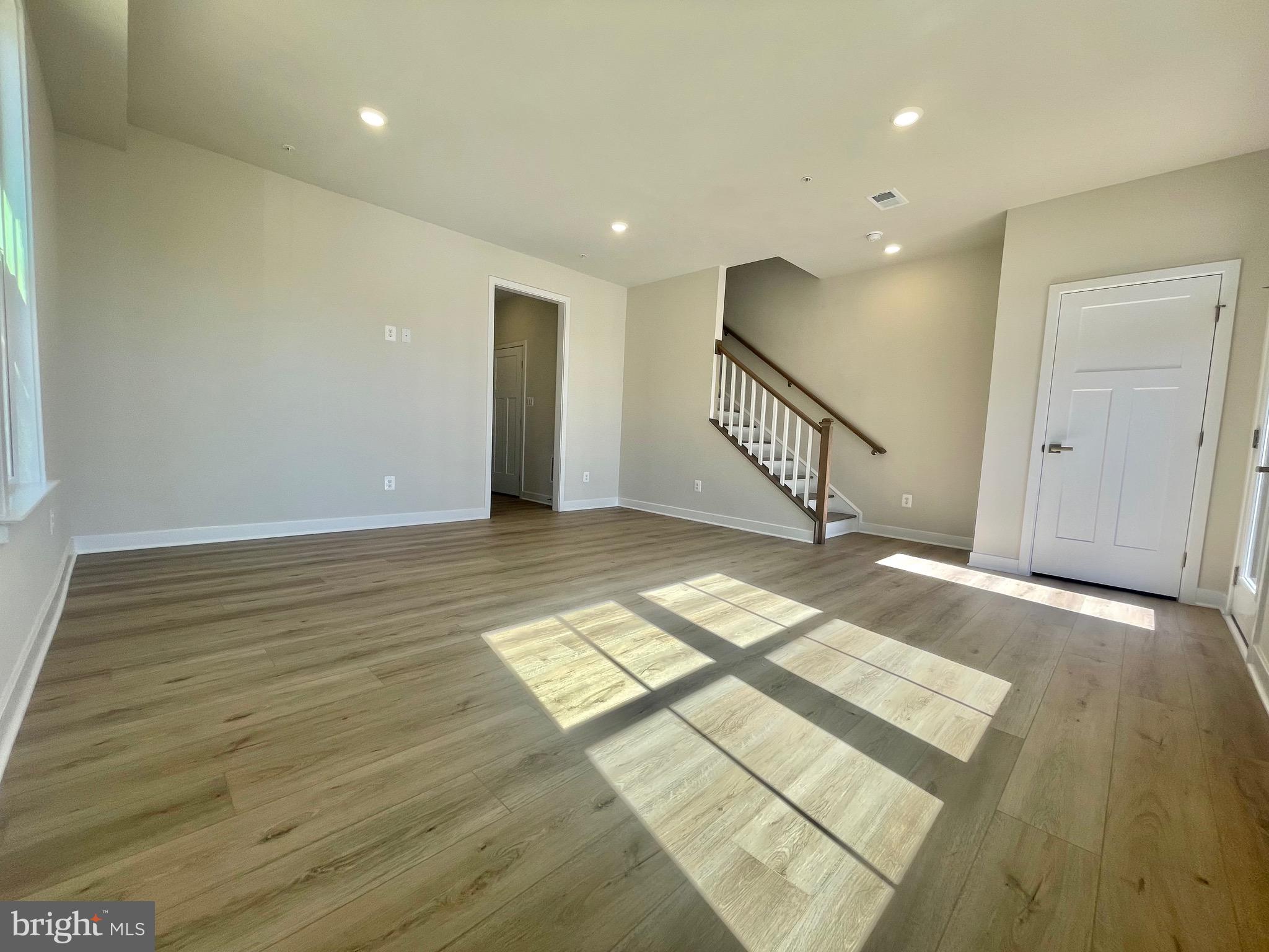 9012 Amelung Street Urbana, MD 21704 - Photo 6 of 43