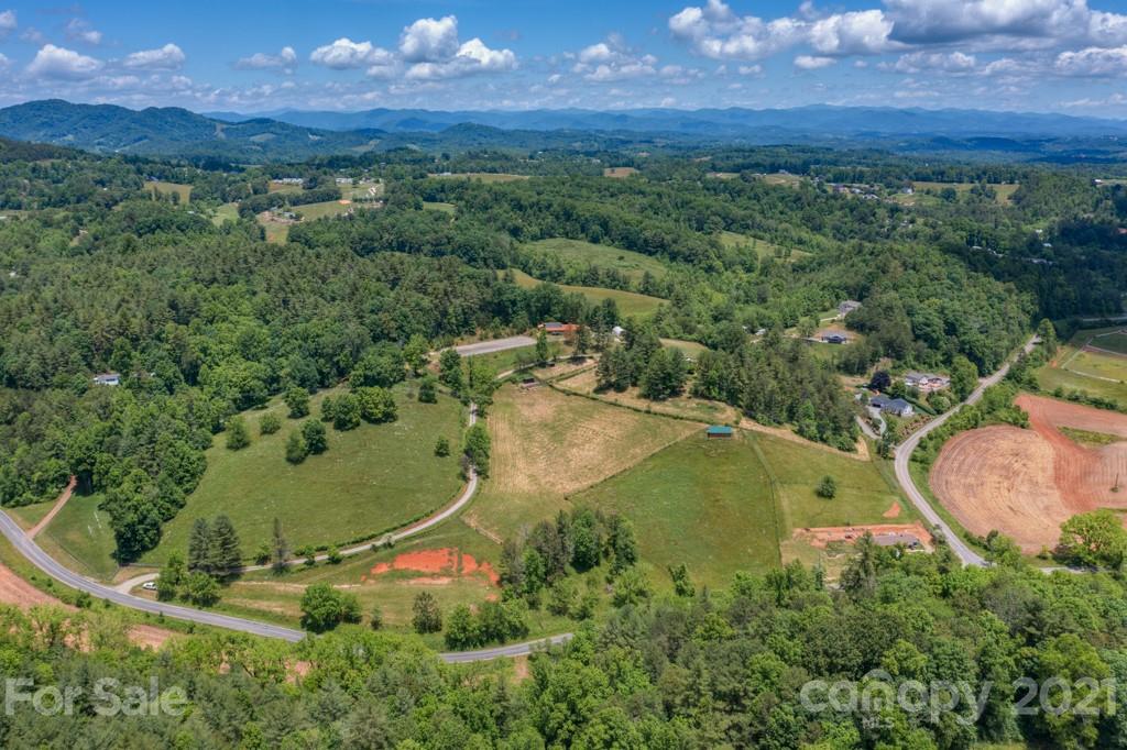 43 Don Felmet Road Leicester, NC 28748 - Photo 1 of 38 Gallery Image 1