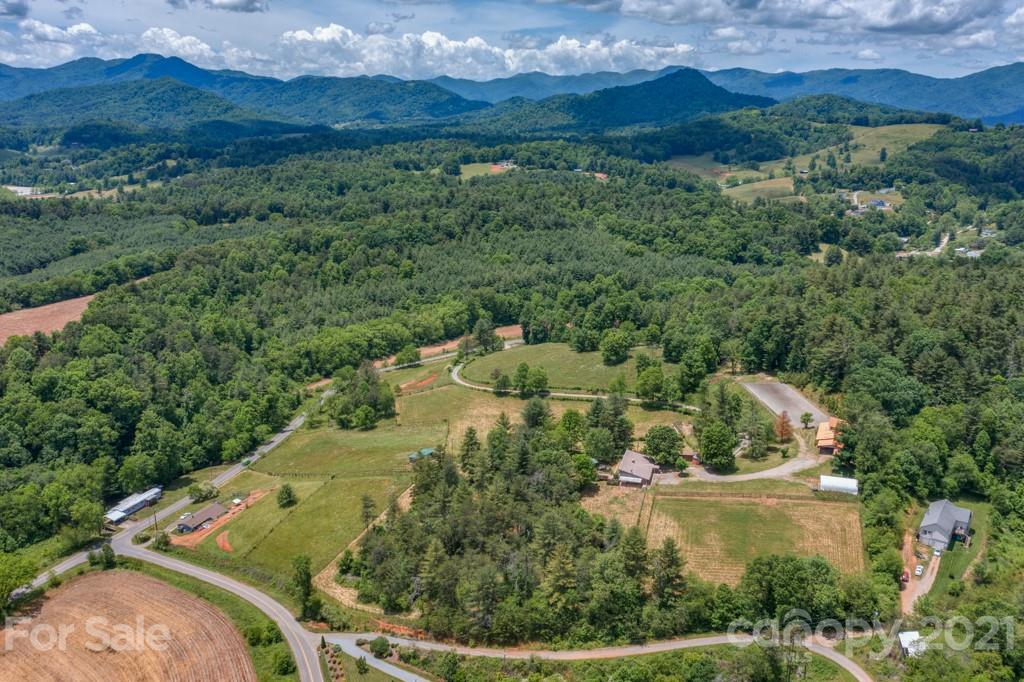 43 Don Felmet Road Leicester, NC 28748 - Photo 2 of 38 Gallery Image 2